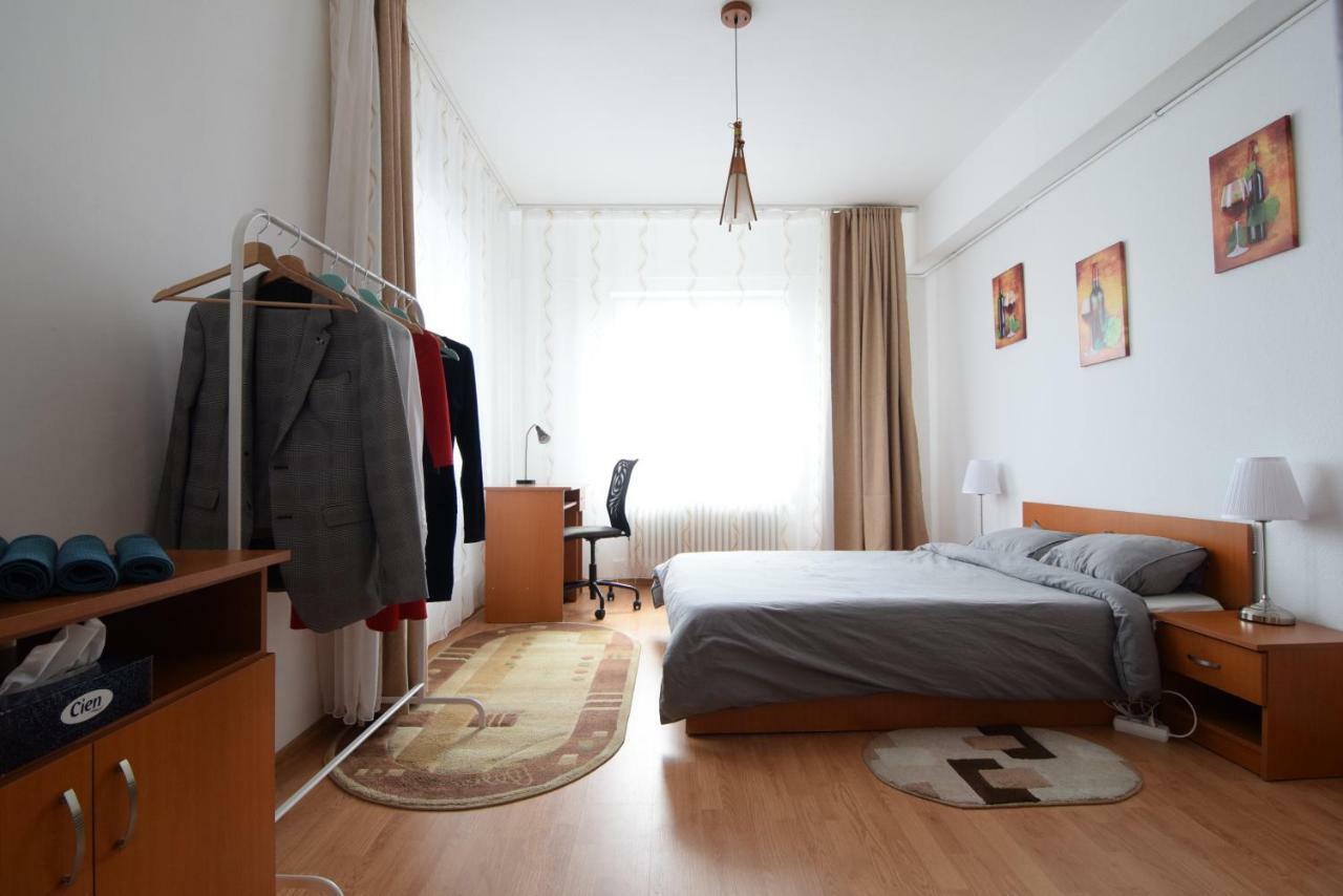 Resedinta Lui Calin Apartment Bucharest Exterior photo