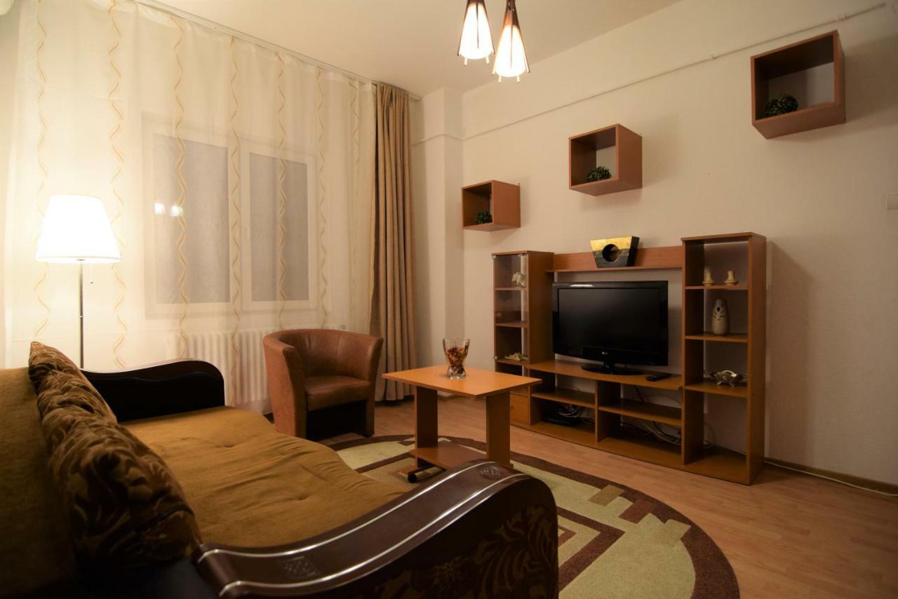 Resedinta Lui Calin Apartment Bucharest Exterior photo